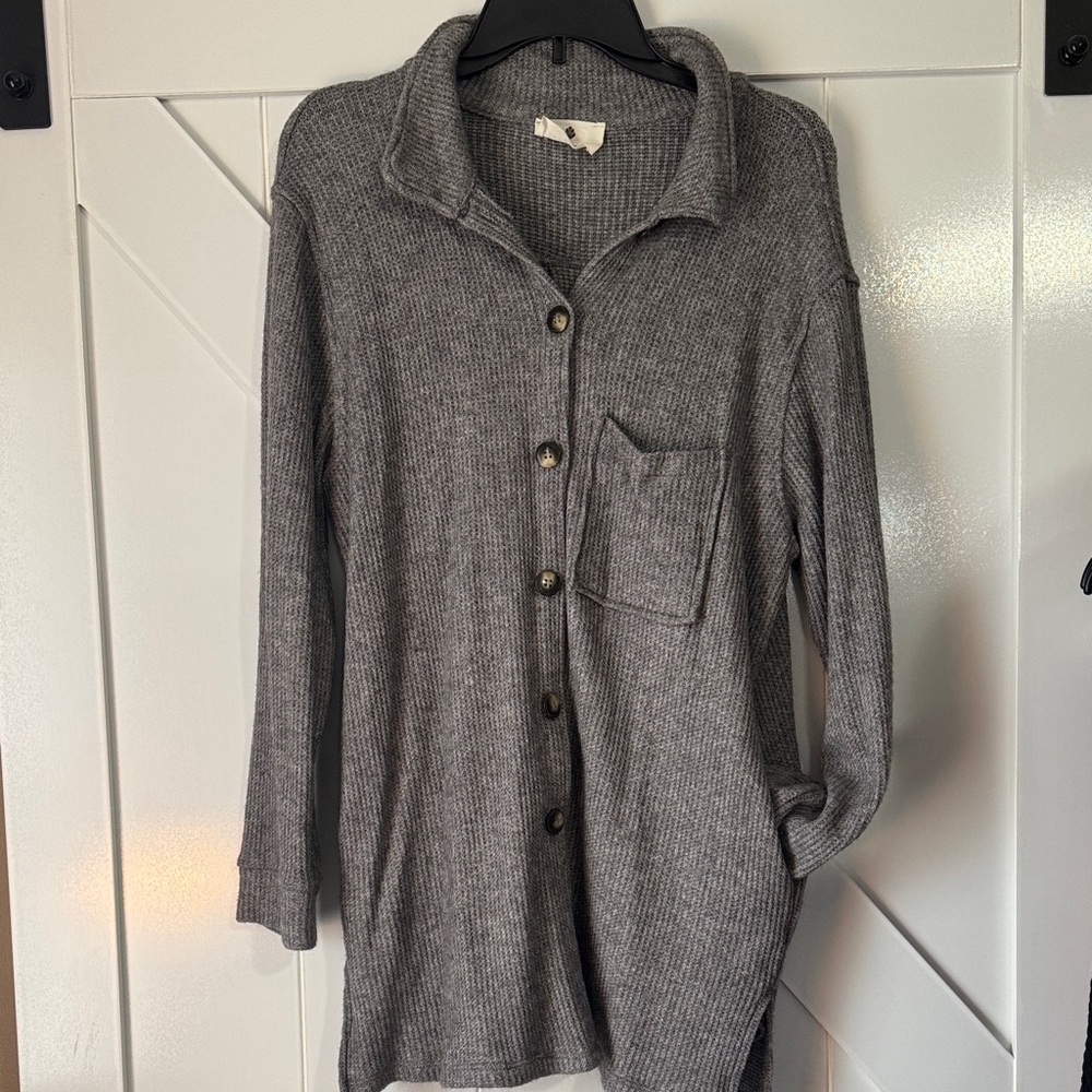 Gray Women's Cardigan Shacket Sweater